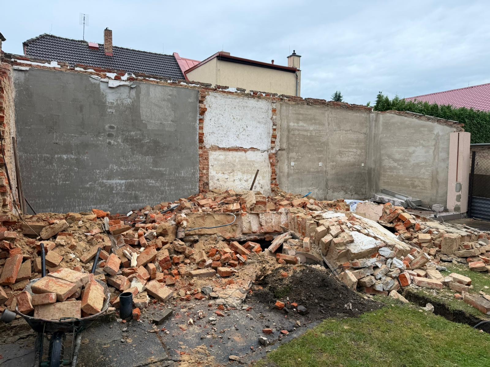 Demolice